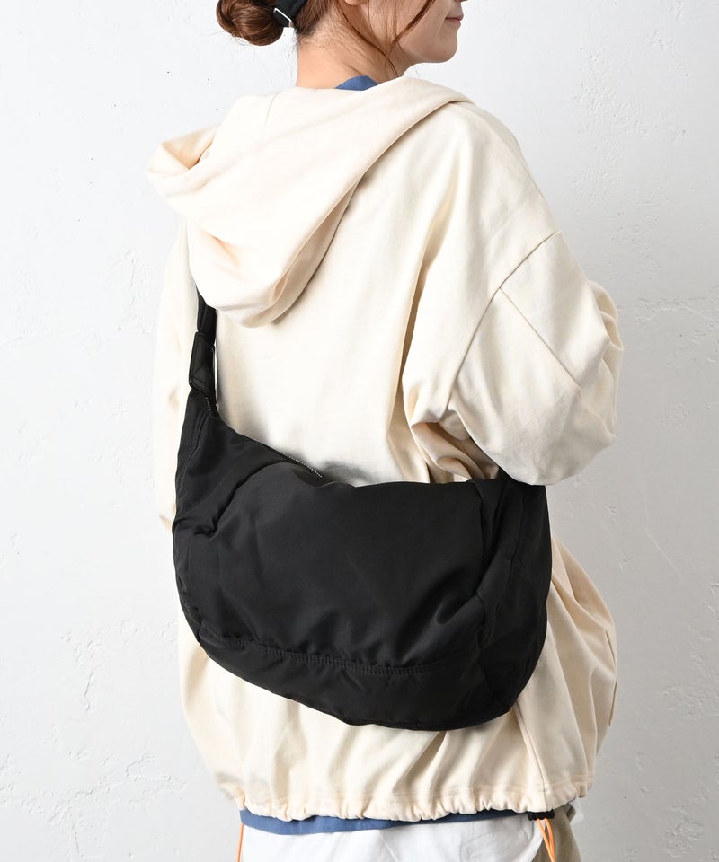 IN THE MARKET｜ナイロンショルダーバック [[Z260121]][C]