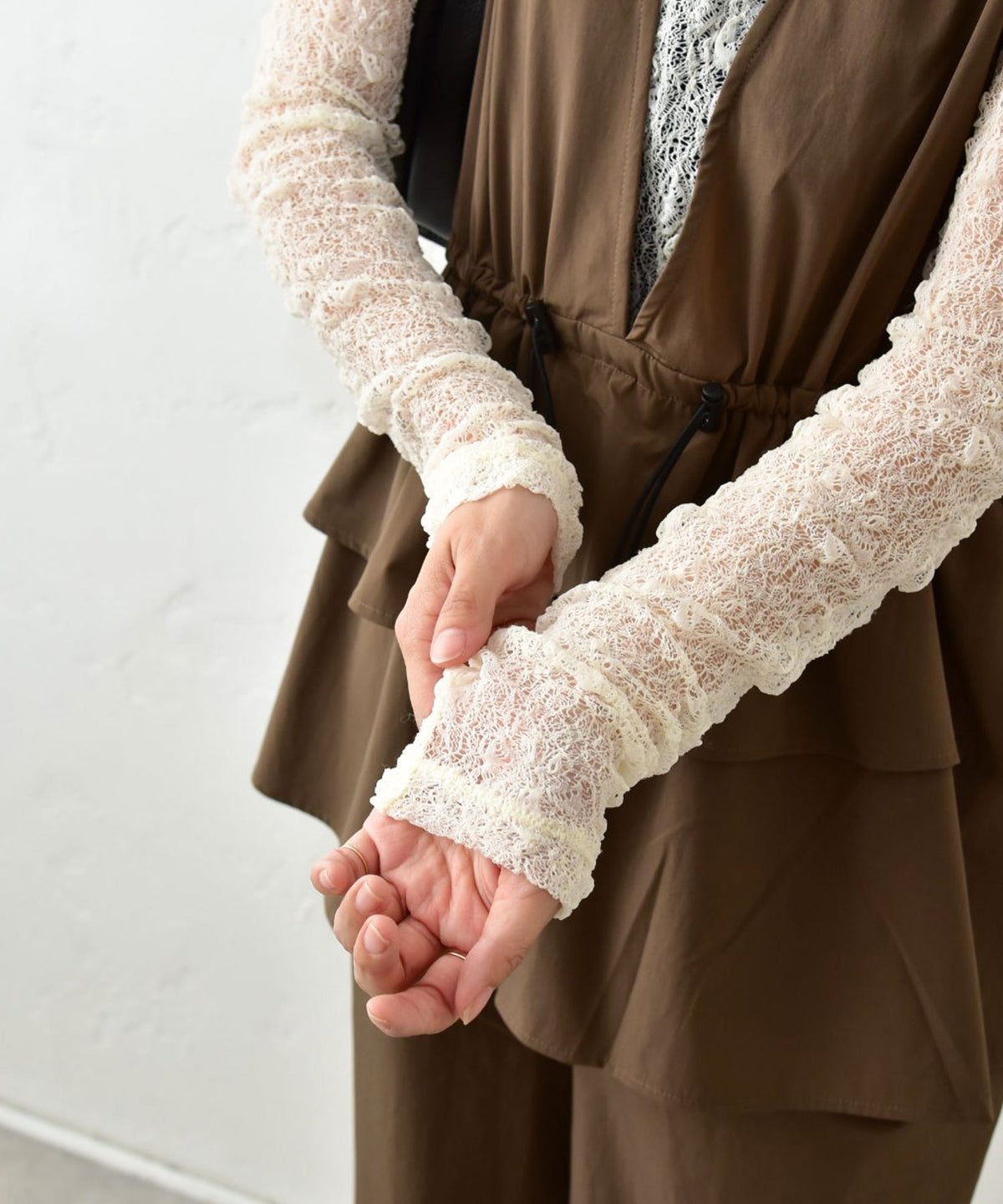  HUMS｜ストレッチレースインナー [[33185A133]][C]