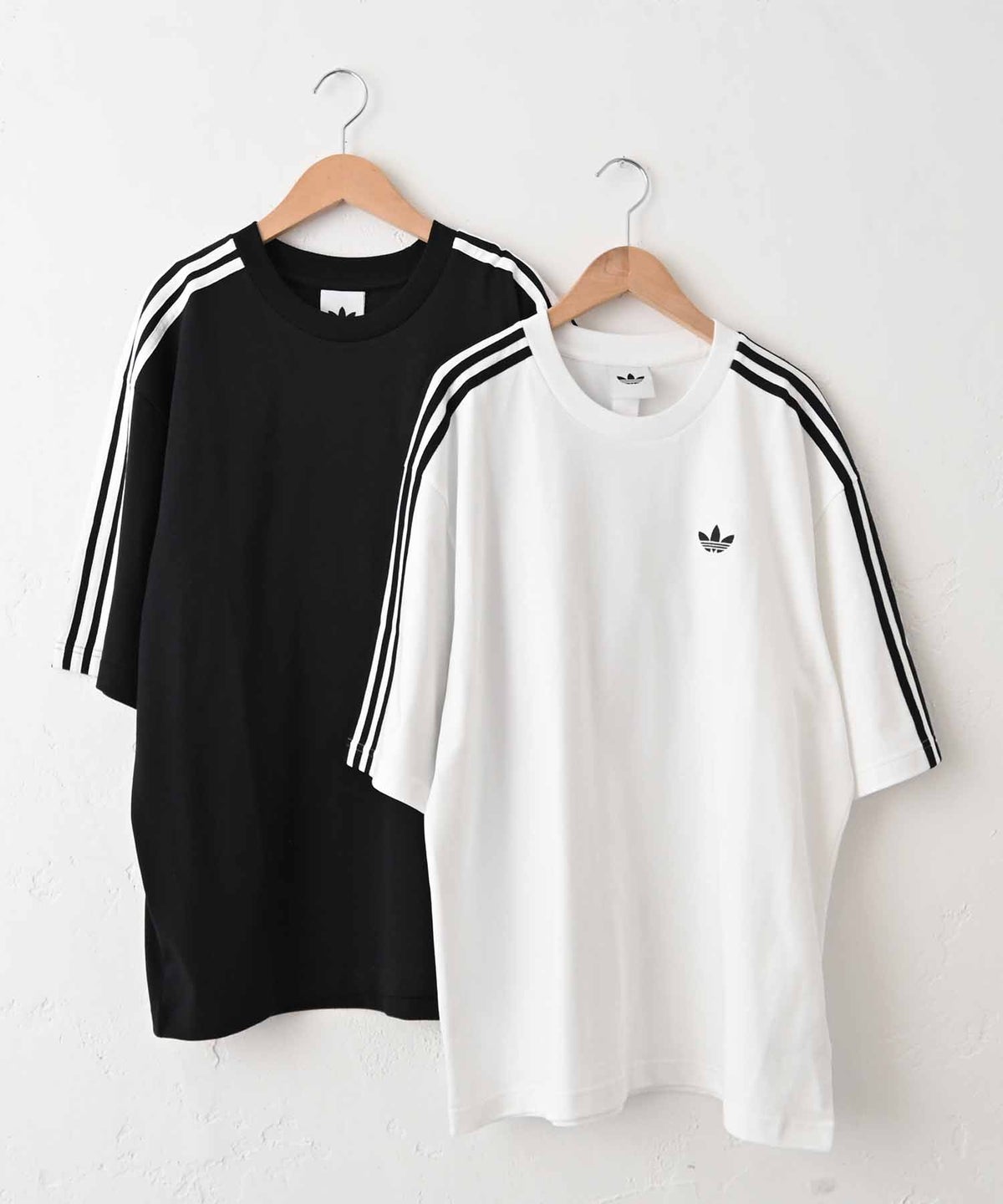  adidas｜ADICOLOR 3-STRIPES OVERSIZED TEE [[V9487(KD4095/KD4096)]][C]