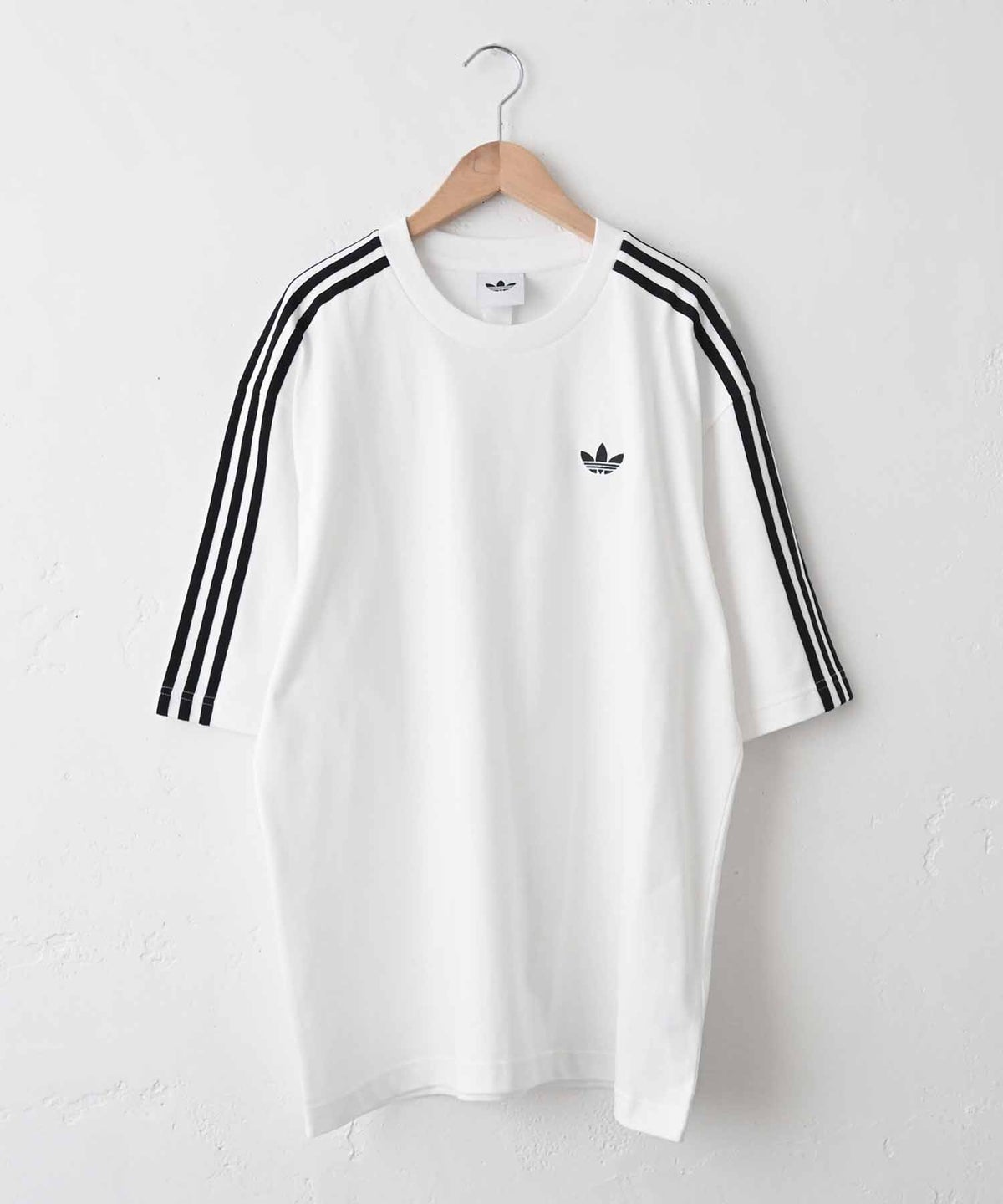  adidas｜ADICOLOR 3-STRIPES OVERSIZED TEE [[V9487(KD4095/KD4096)]][C]