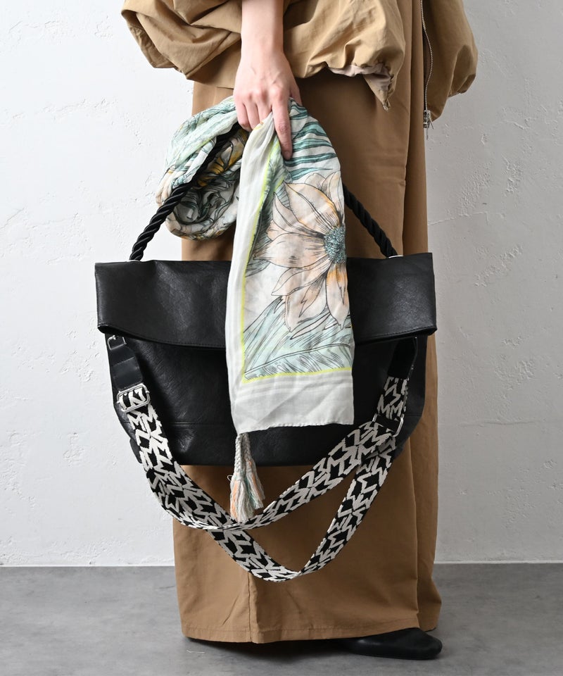 Sarah Tempest｜ボタニカル柄ストール [[SCF0353]][C]