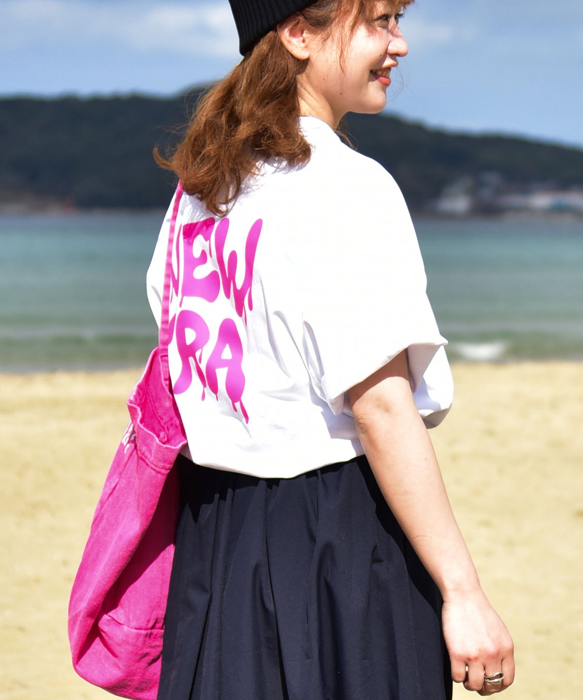 NEW ERA｜SS OS CT TEE WALL ART DRIP WHI(バックプリントオーバーTee) [[14856662]][C]