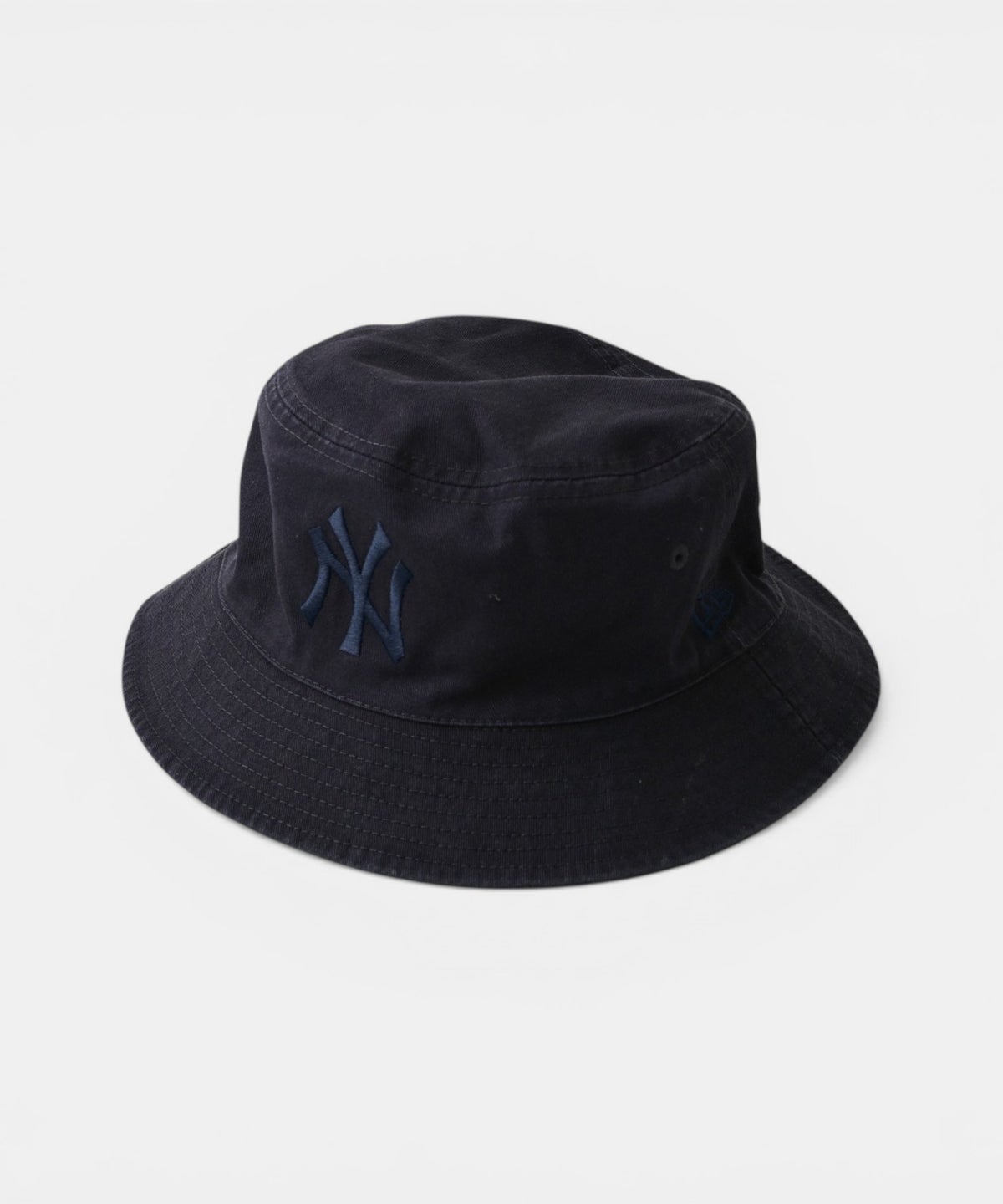 NEW ERA｜BUCKET01 REV NEYYAN NVY GRA(ロゴバケットハット) [[14744770]][C]