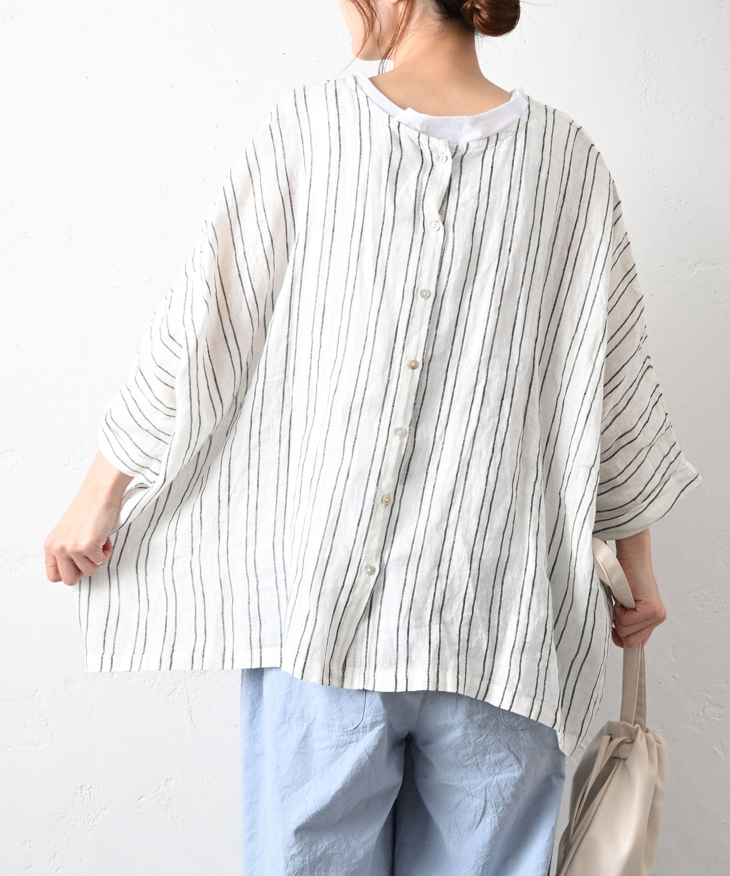 08Mab｜リネンシャンブレー前後着ギャザーブラウス [[CF-225HF1146]][C