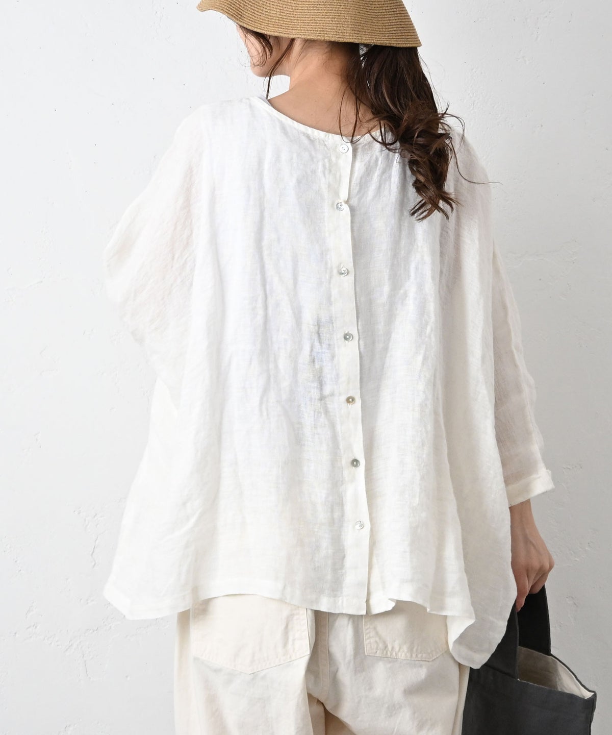 08Mab｜リネンシャンブレー前後着ギャザーブラウス [[CF-225HF1146]][C]