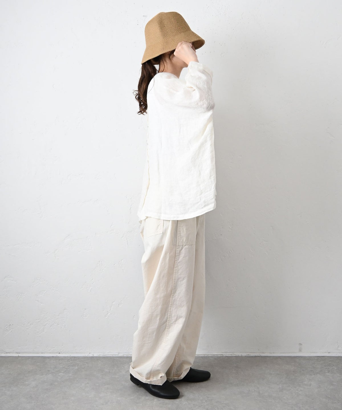 08Mab｜リネンシャンブレー前後着ギャザーブラウス [[CF-225HF1146]][C]