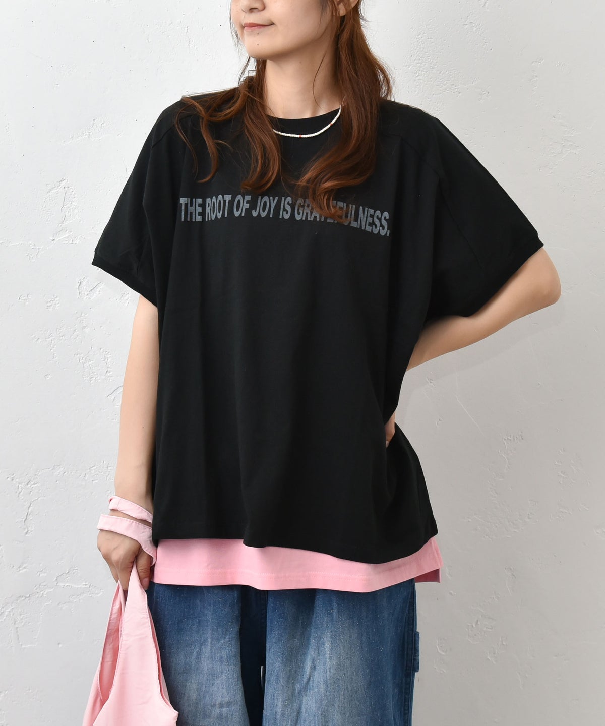 eka::｜変形ワイドロゴプリントTee [[1611935]][C]