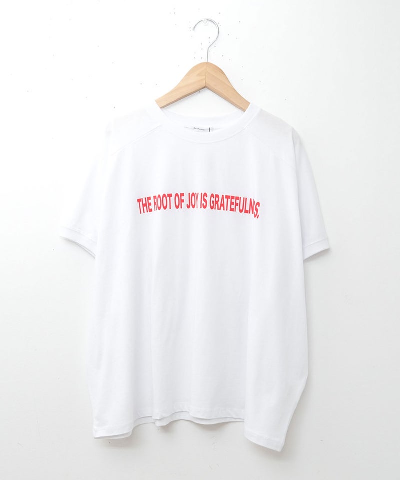 eka::｜変形ワイドロゴプリントTee [[1611935]][C]