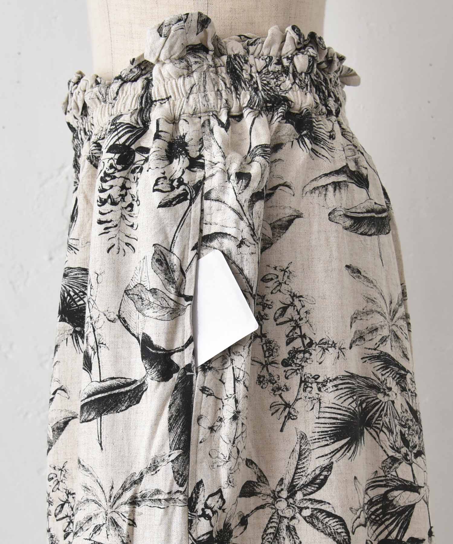 Antiquite's｜ボタニカルプリントパンツ [[1101125]][C] | ma28 ONLINE