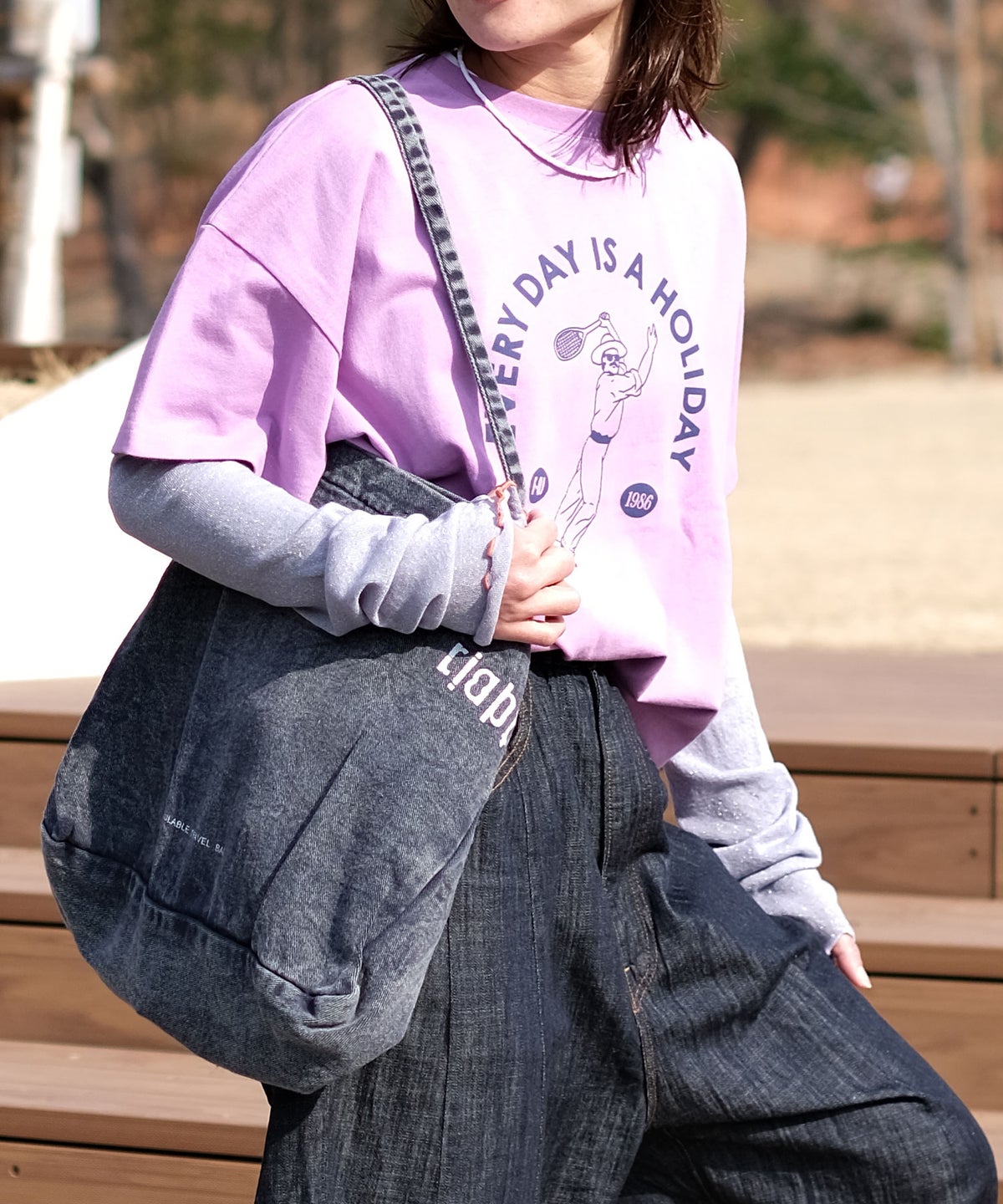 Gives a sense of fullment｜週休7日Tee(プリントロゴ) [[862310]][C]