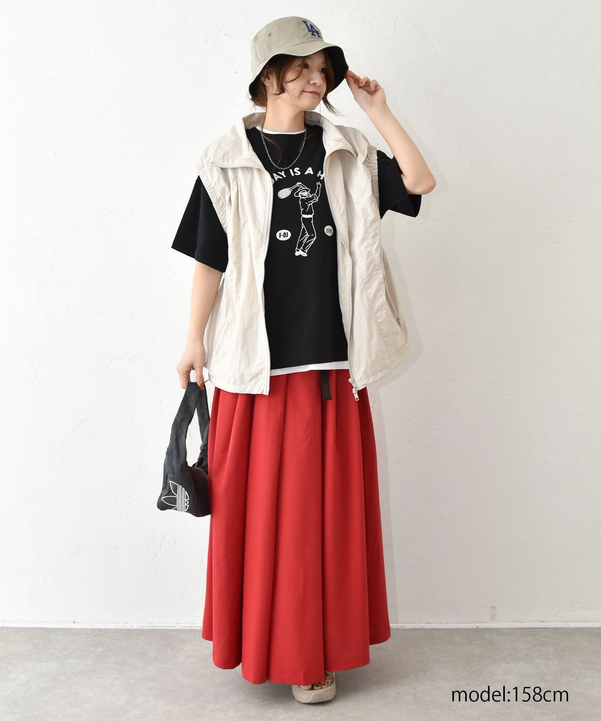 Gives a sense of fullment｜週休7日Tee(プリントロゴ) [[862310]][C]