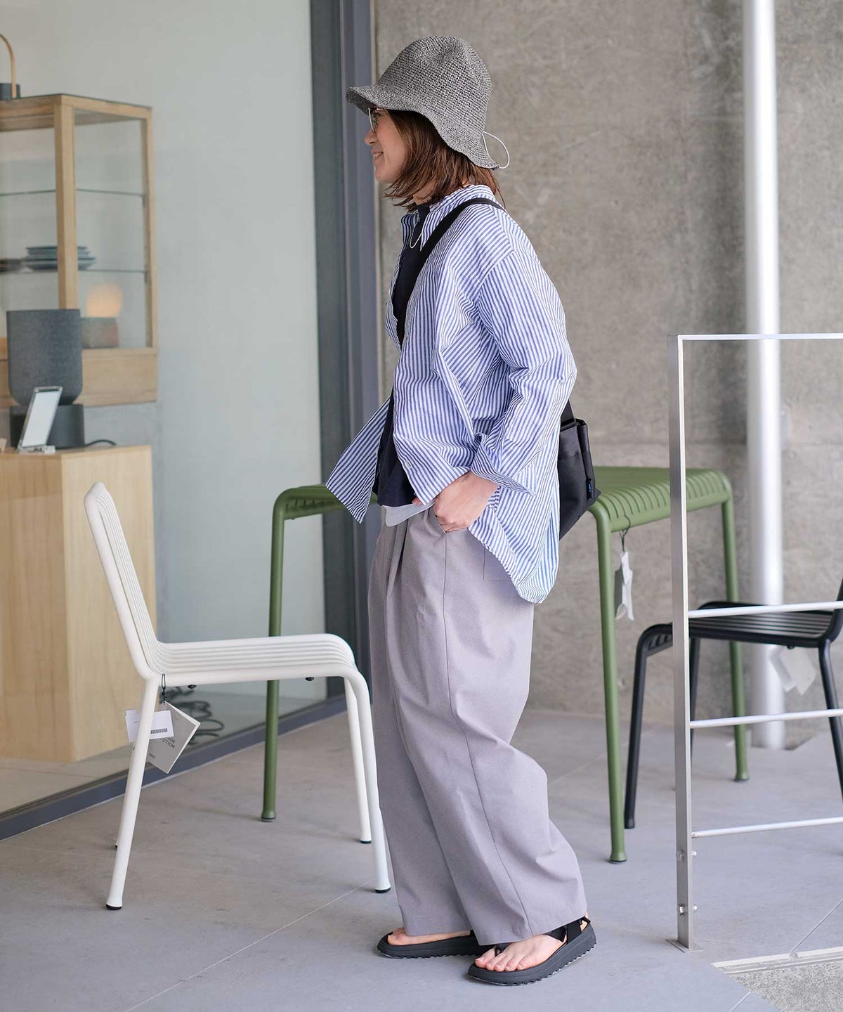 her.｜コットンリネンストライプバンドカラーシャツ [[CE3SH260405B]][C]