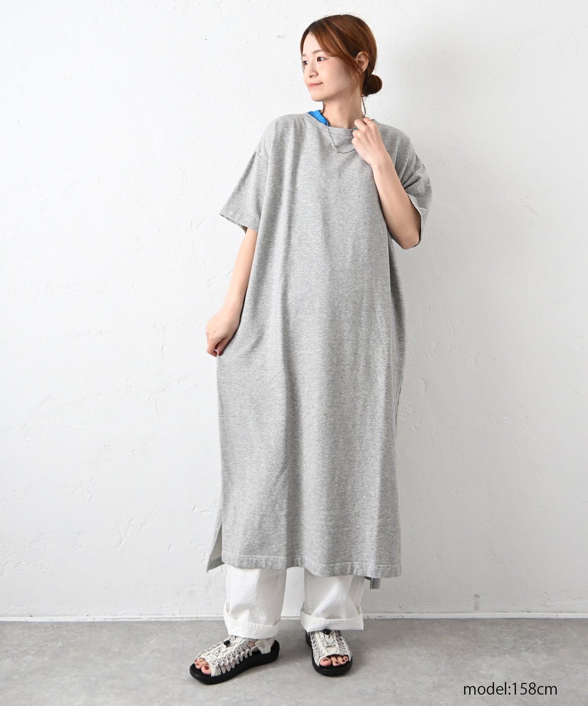 her.｜バックプリントミニ裏毛ワンピース [[131353H]][C]