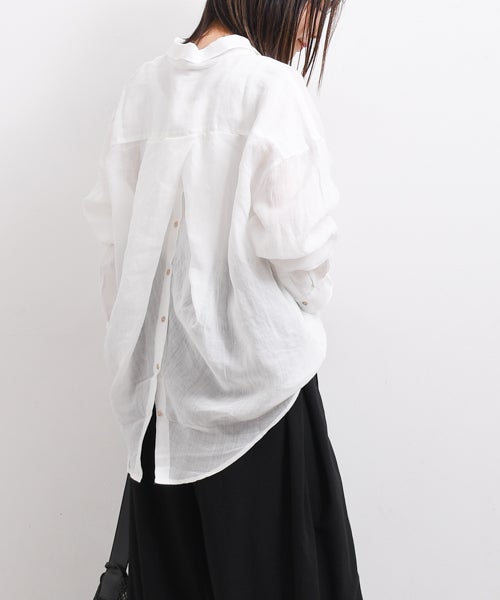 W｜バックボタンwashリネンシャツ [[IZK25038-26SS]][F] | ma28 ONLINE