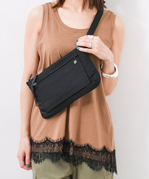 Story｜フラットクロスボディバック [[3A-1867-4]][F] | ma28 ONLINE STORE