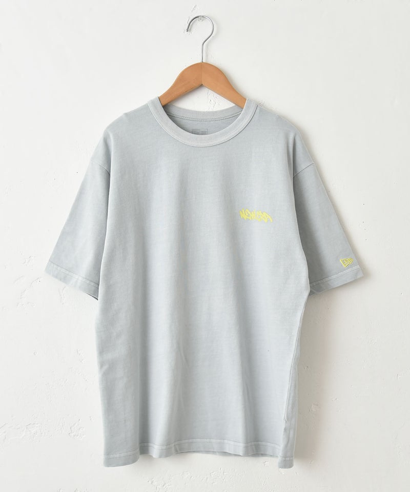 NEW ERA｜SS GARMENT DYE CT TEE TAGGING GRY(バックプリントオーバーTee) [[14856687]][C]