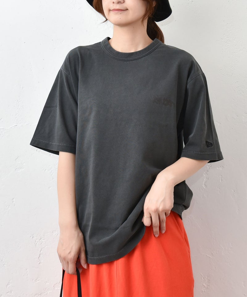 NEW ERA｜SS GARMENT DYE CT TEE TAGGING CHA(バックプリントオーバーTee) [[14856688]][C]
