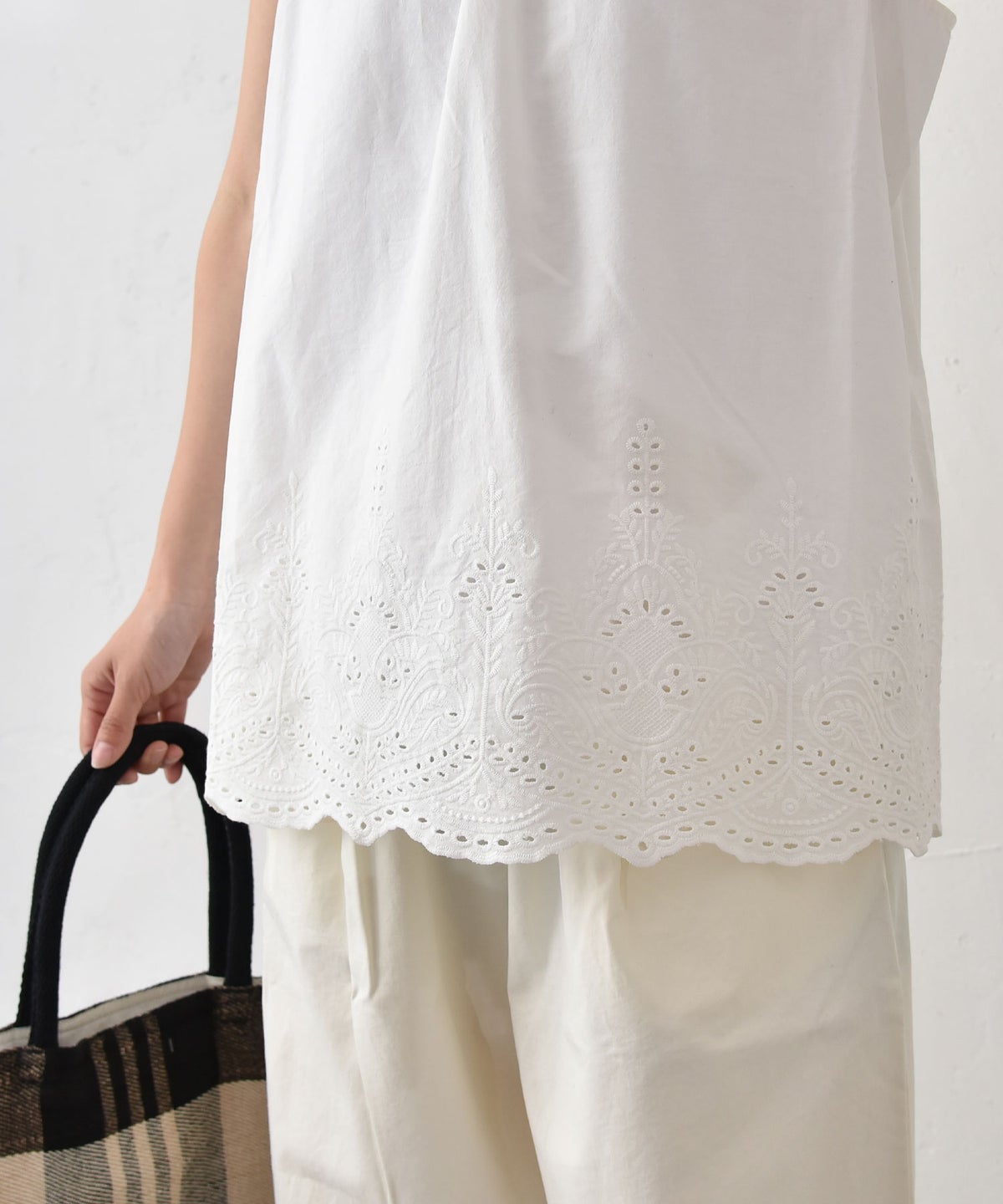 HEAVENLY｜コットンヘム刺繍ノースリーブトップス [[2624072]][C]