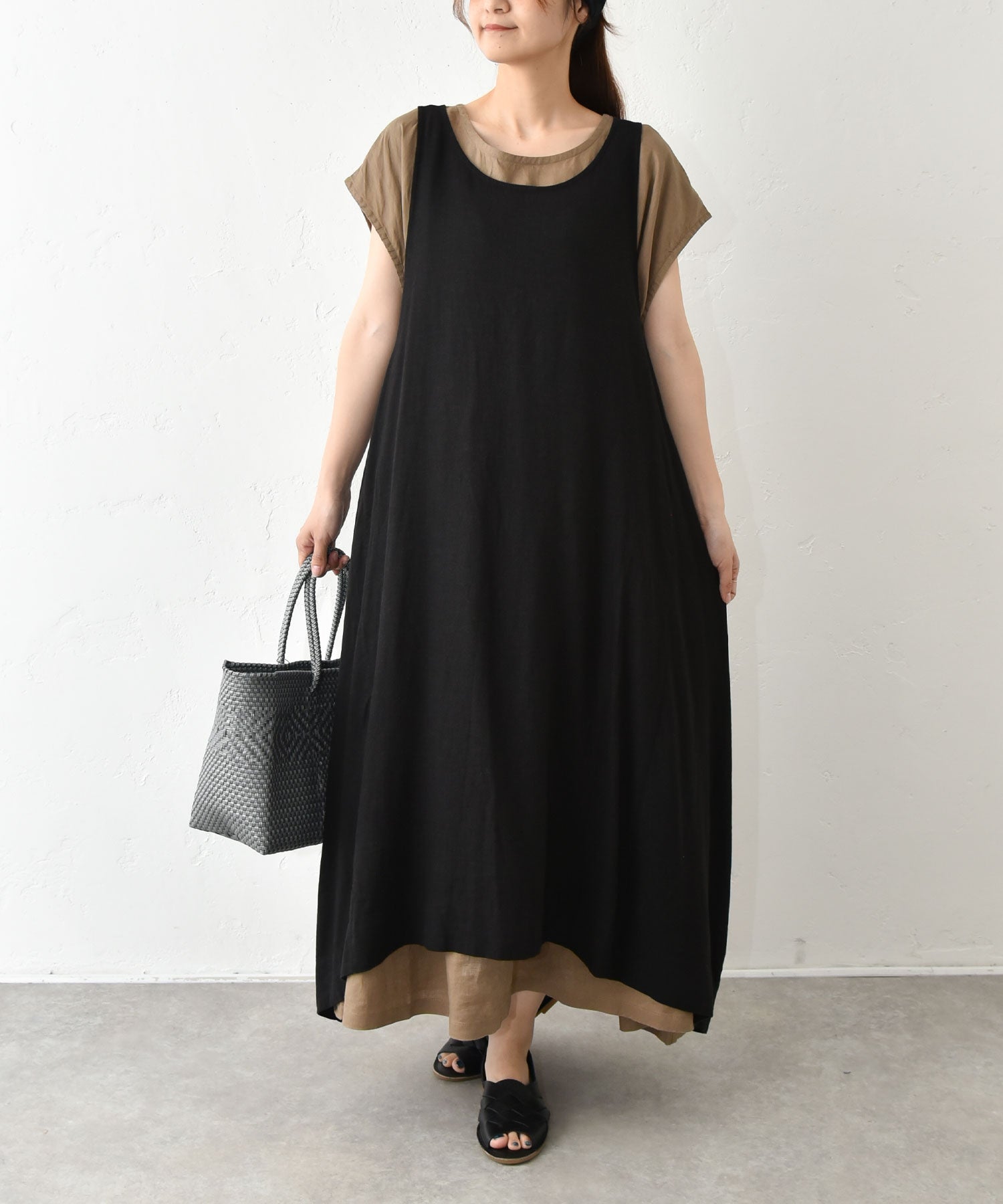 hugumu エプロンワンピース ロング丈 hagumu｜リネン混エプロンワンピース [[hag-191]][C] | ma28 ONLINE STORE