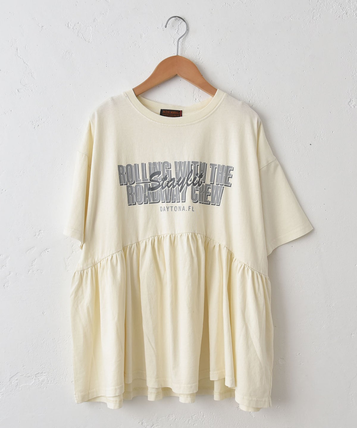  IN THE MARKET｜ピグメント天竺切替フリルプリントTシャツ [[56062162]][C]