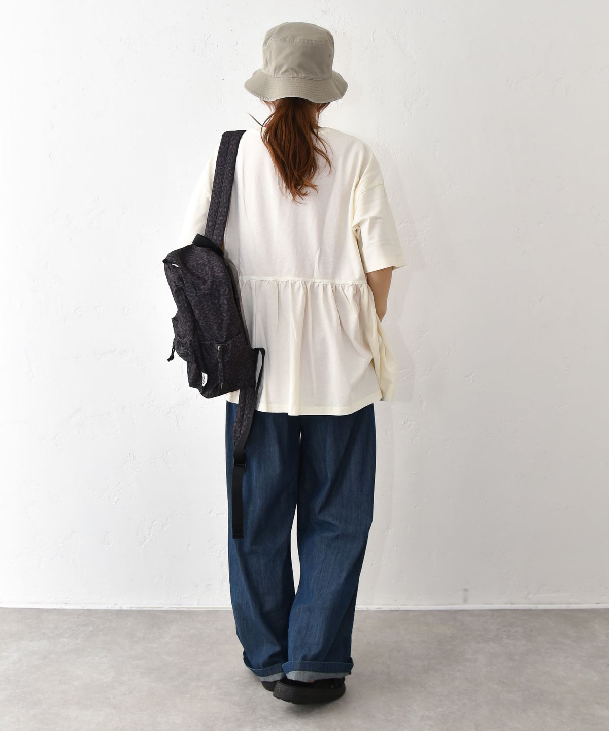 IN THE MARKET｜ピグメント天竺リメイク風切替ギャザープリントTシャツ [[66062162]][C]