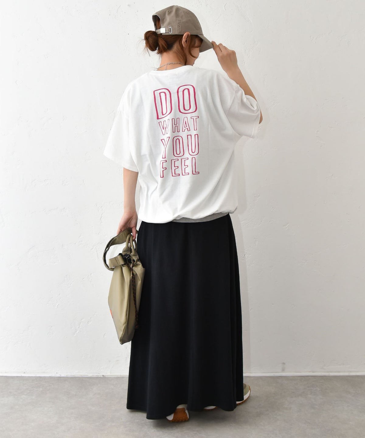 her.｜USコットンドローコードBACKプリントT [[2603305]][C]