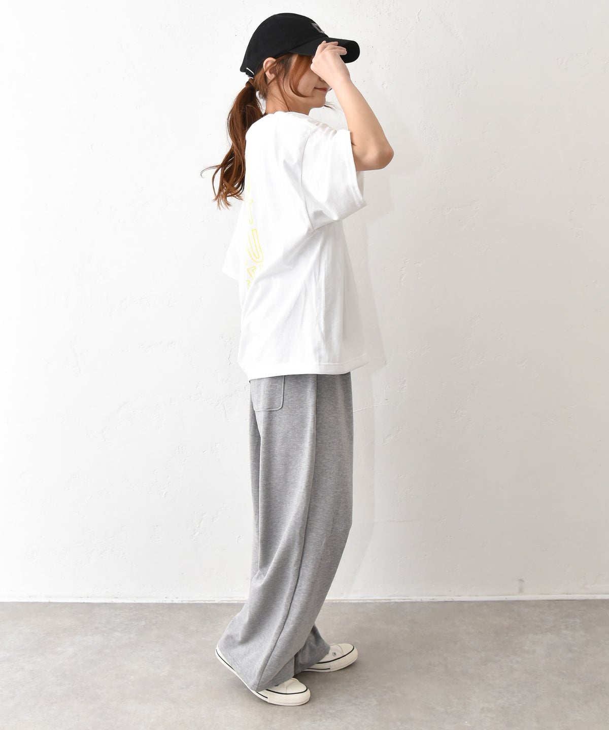 her.｜USコットンドローコードBACKプリントT [[2603305]][C]