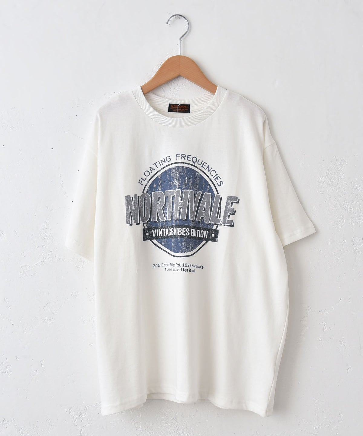  IN THE MARKET｜BIGシルエットプリントTシャツ [[63015162]][C]