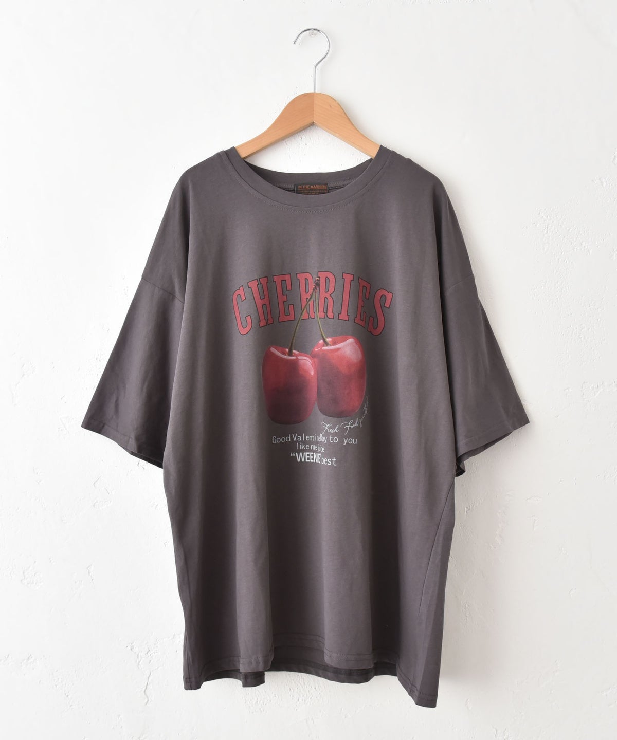  IN THE MARKET｜プリントBIG Tee (チェリー) [[71463021]][C]