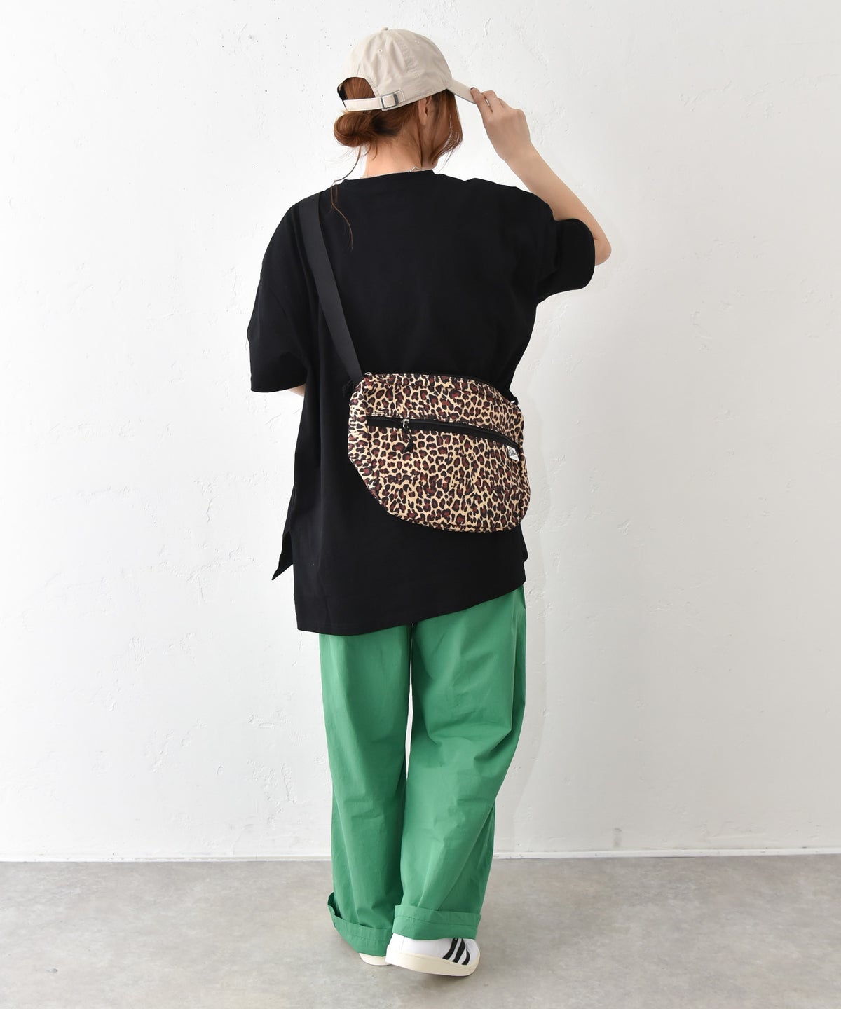 IN THE MARKET｜カレッジロゴBIG T [[C-2527]][C]