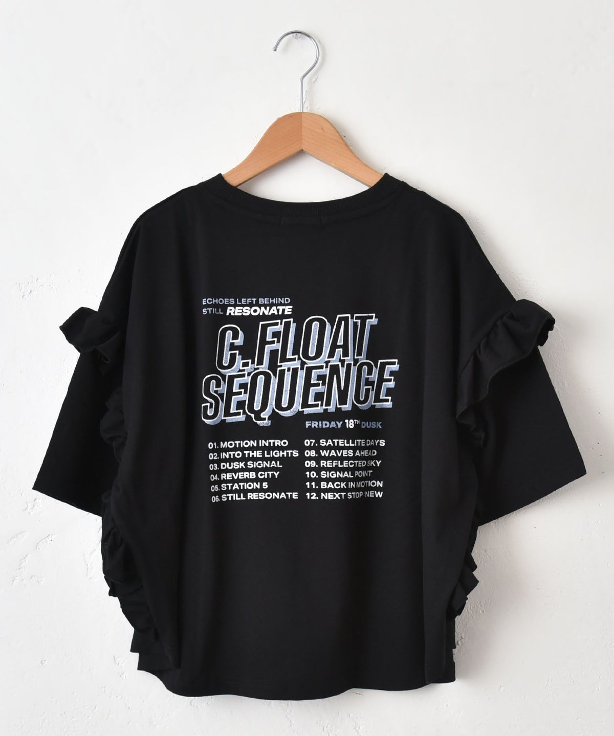 IN THE MARKET｜袖フリルBIGプリントTシャツ [[30033162]][C]