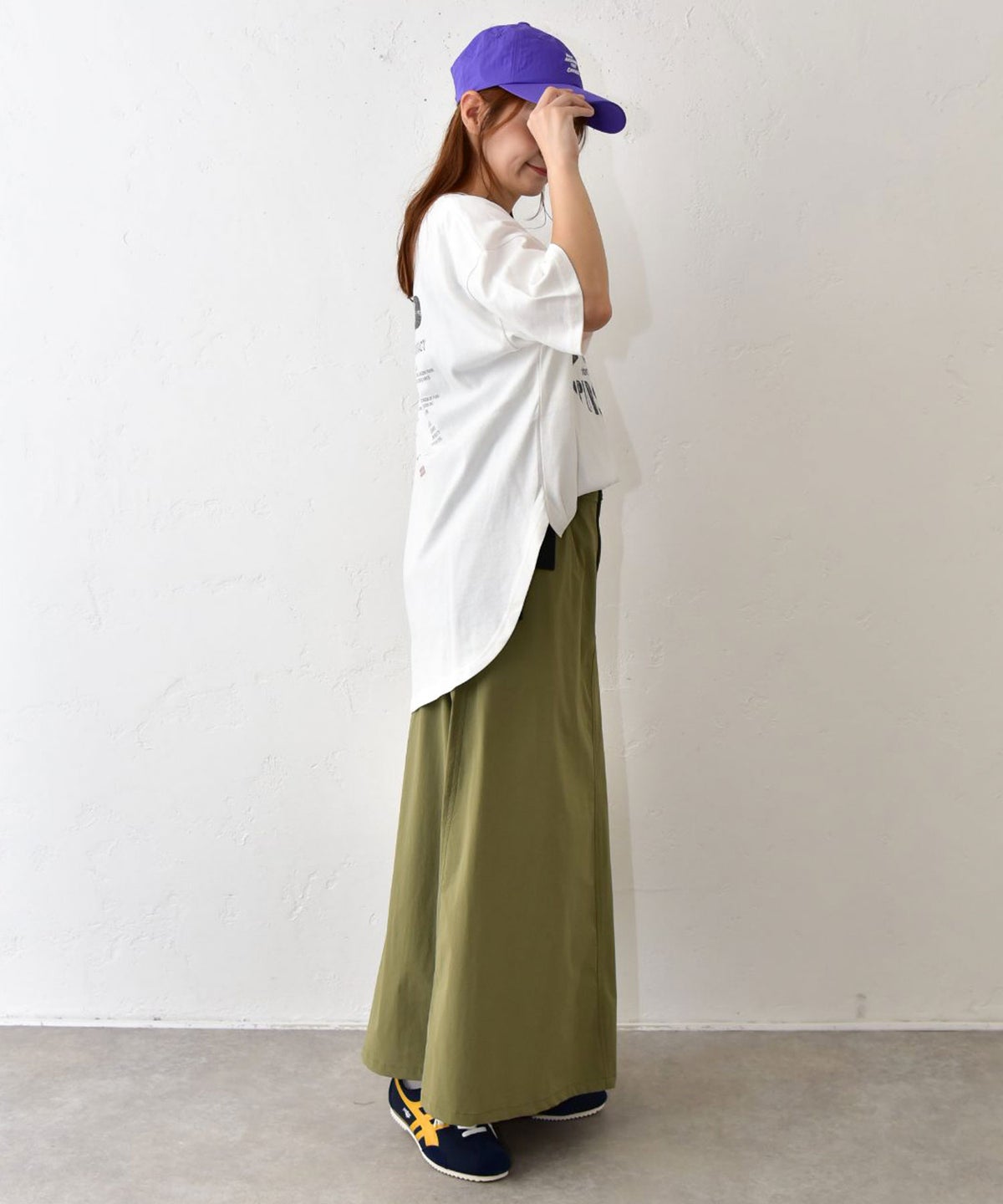 IN THE MARKET｜裾ラウンドプリントTシャツ [[83015162]][C]