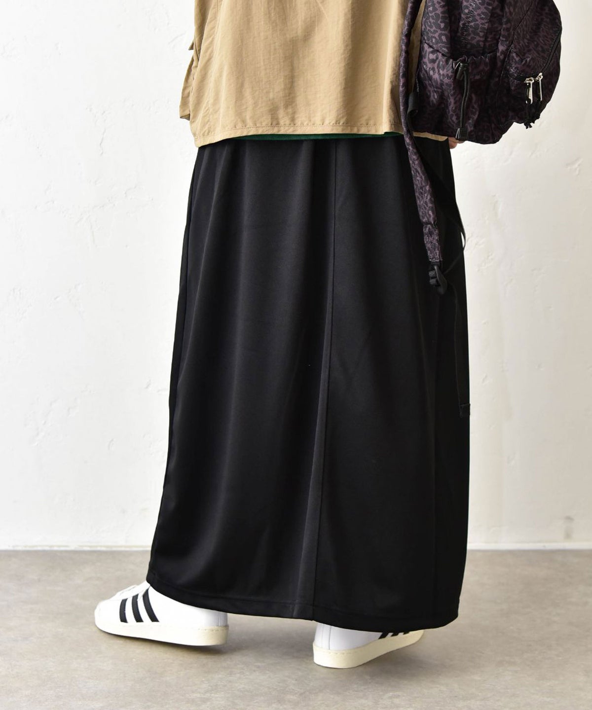 IN THE MARKET｜ウエストイージートラック素材スカート [[C-2570]][C]