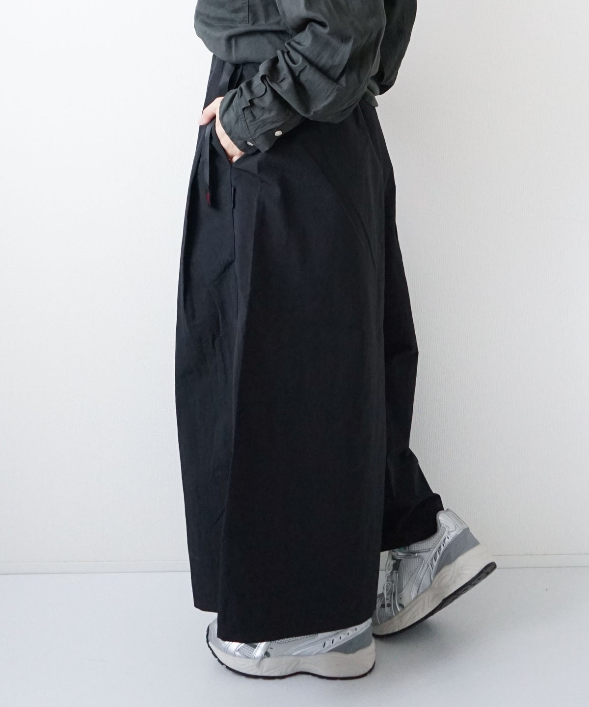  GRAMICCI｜NYLON FLARE PANT [[G2SW-SK034-26AW]][D]