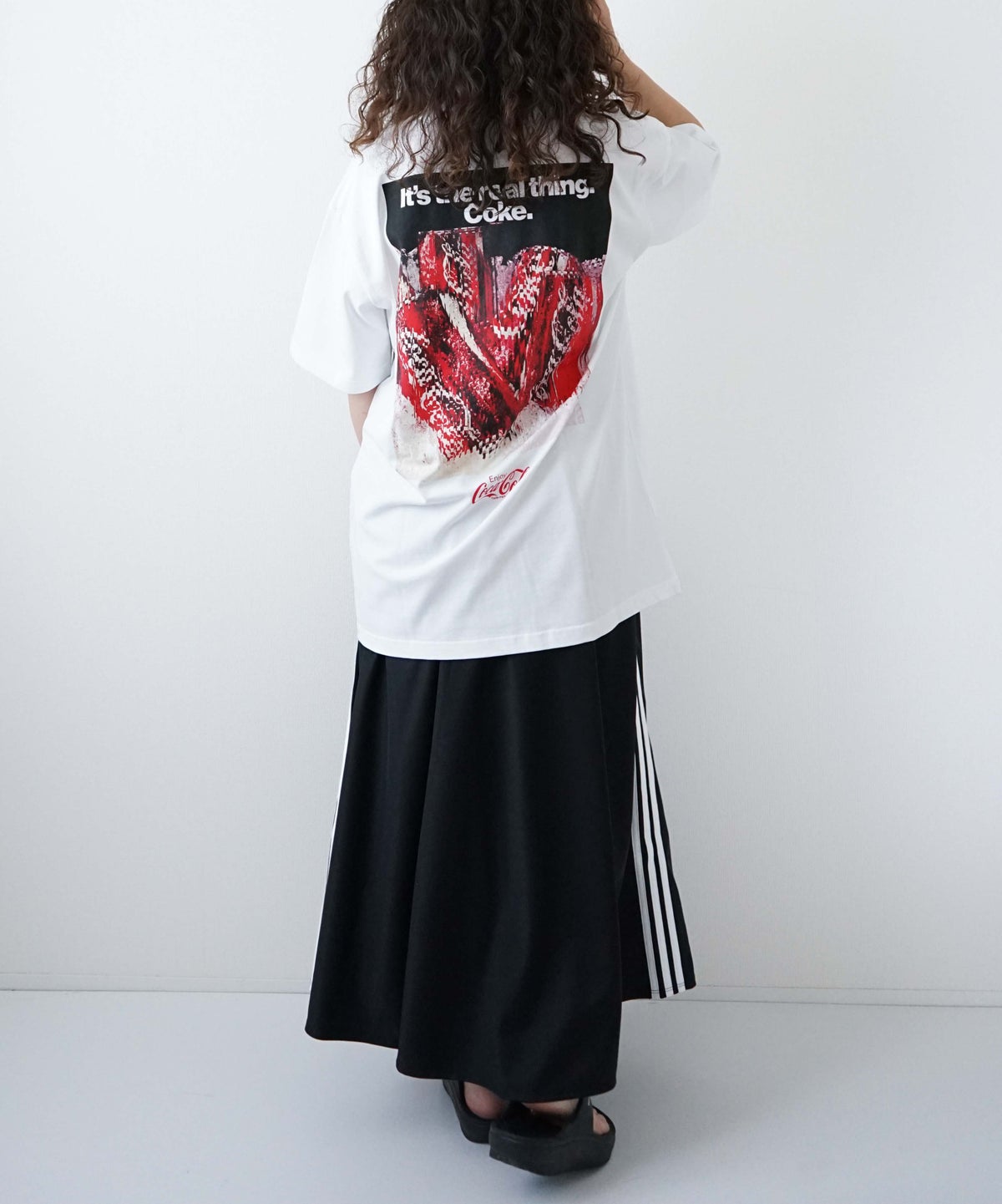 NEW ERA｜SS CT TEE COLA KAWAMURA LETH WHI [[15159356]][D]