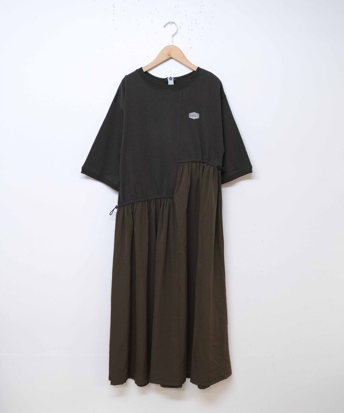 day standard｜異素材切替えアシンメトリーワンピース [[K262171-28]]