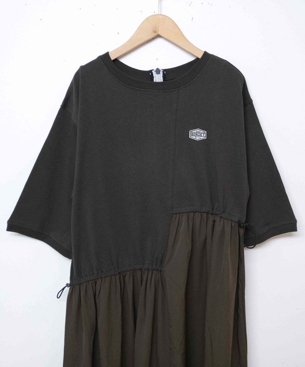 day standard｜異素材切替えアシンメトリーワンピース [[K262171-28]]