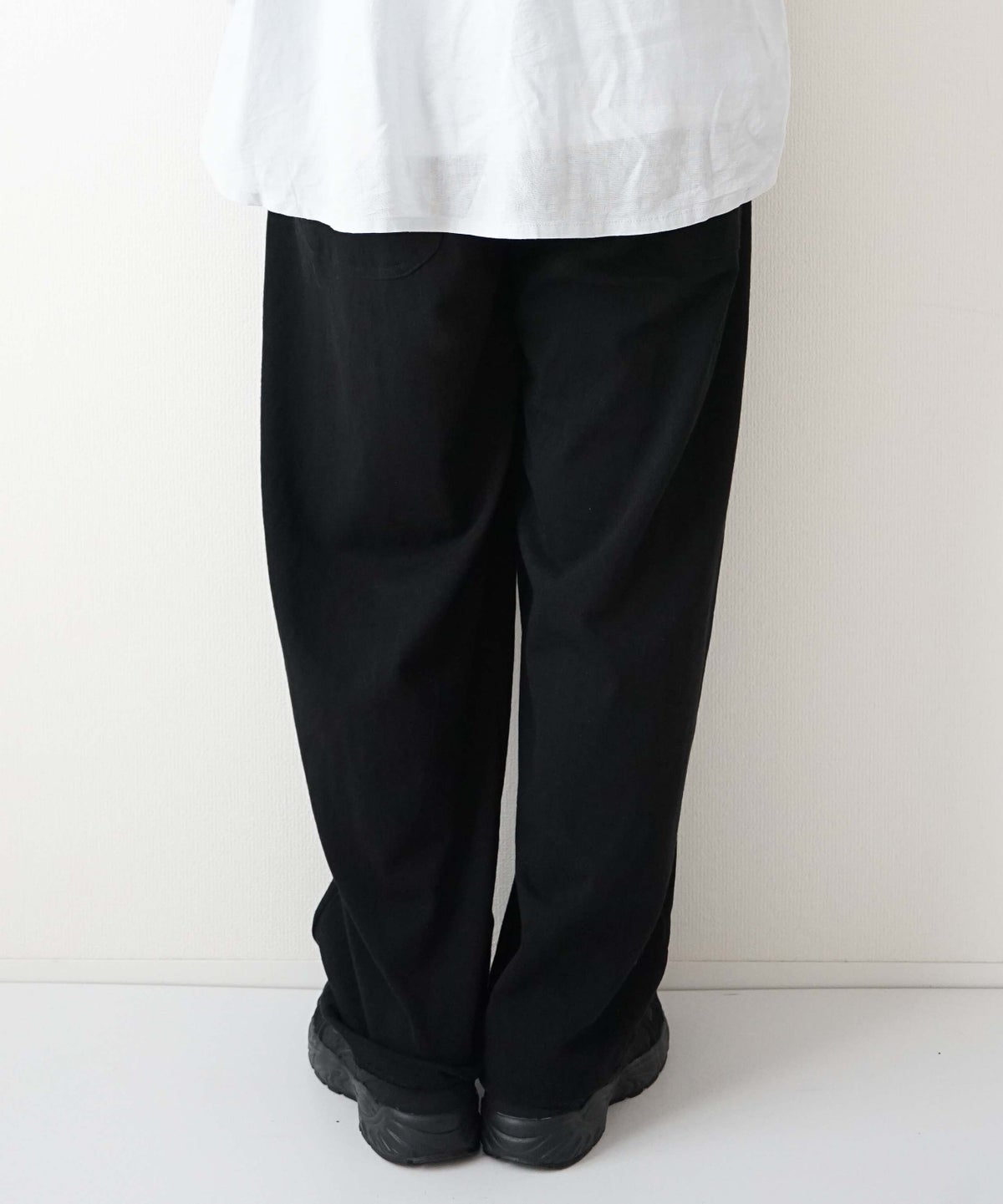 day　standard｜カットイージーパンツ [[d-c-022-26AW]][D]