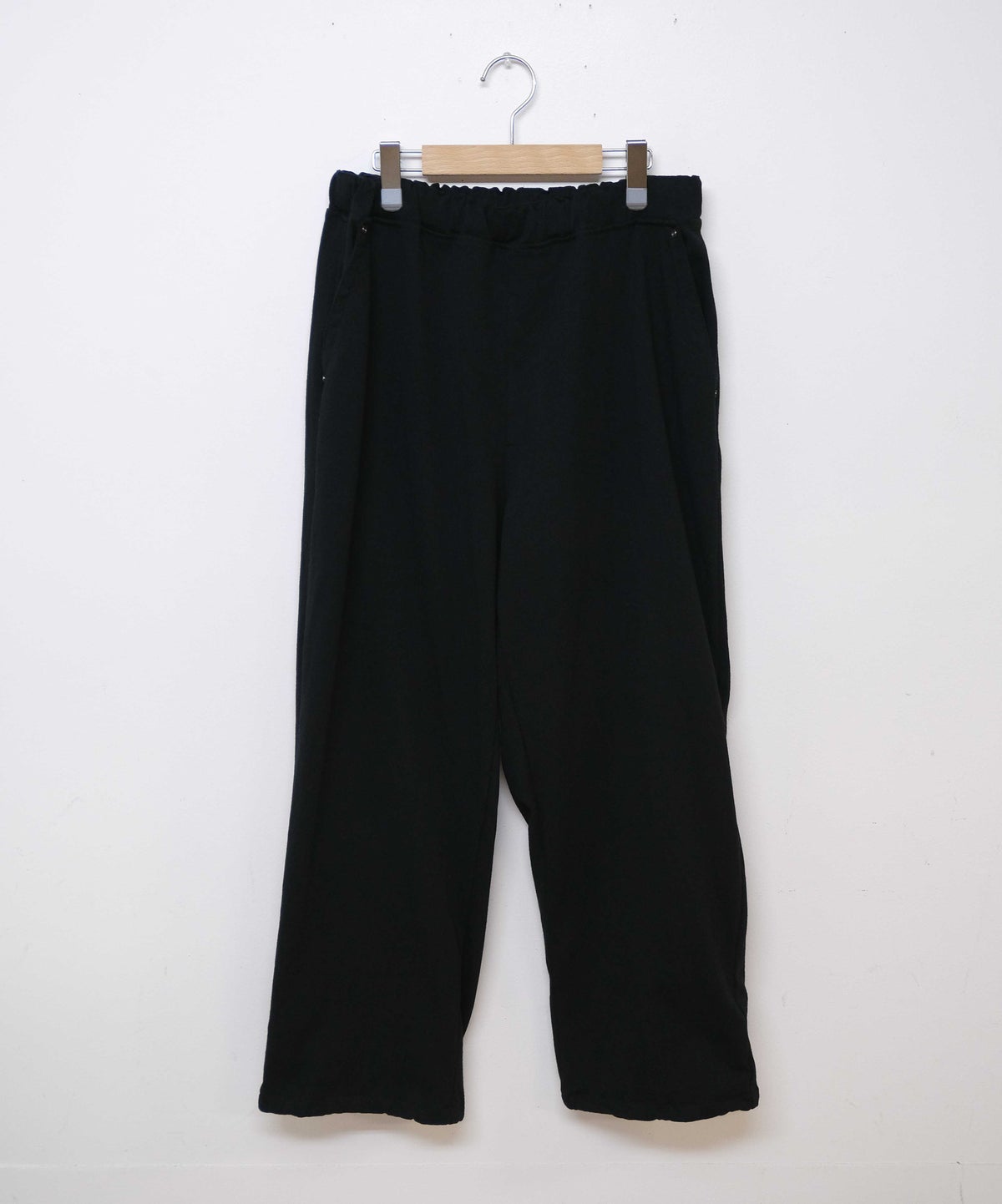 day　standard｜カットイージーパンツ [[d-c-022-26AW]][D]