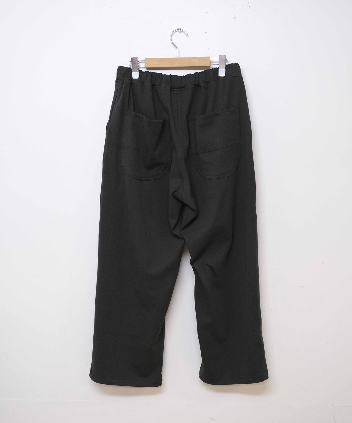 day　standard｜カットイージーパンツ [[d-c-022-26AW]][D]