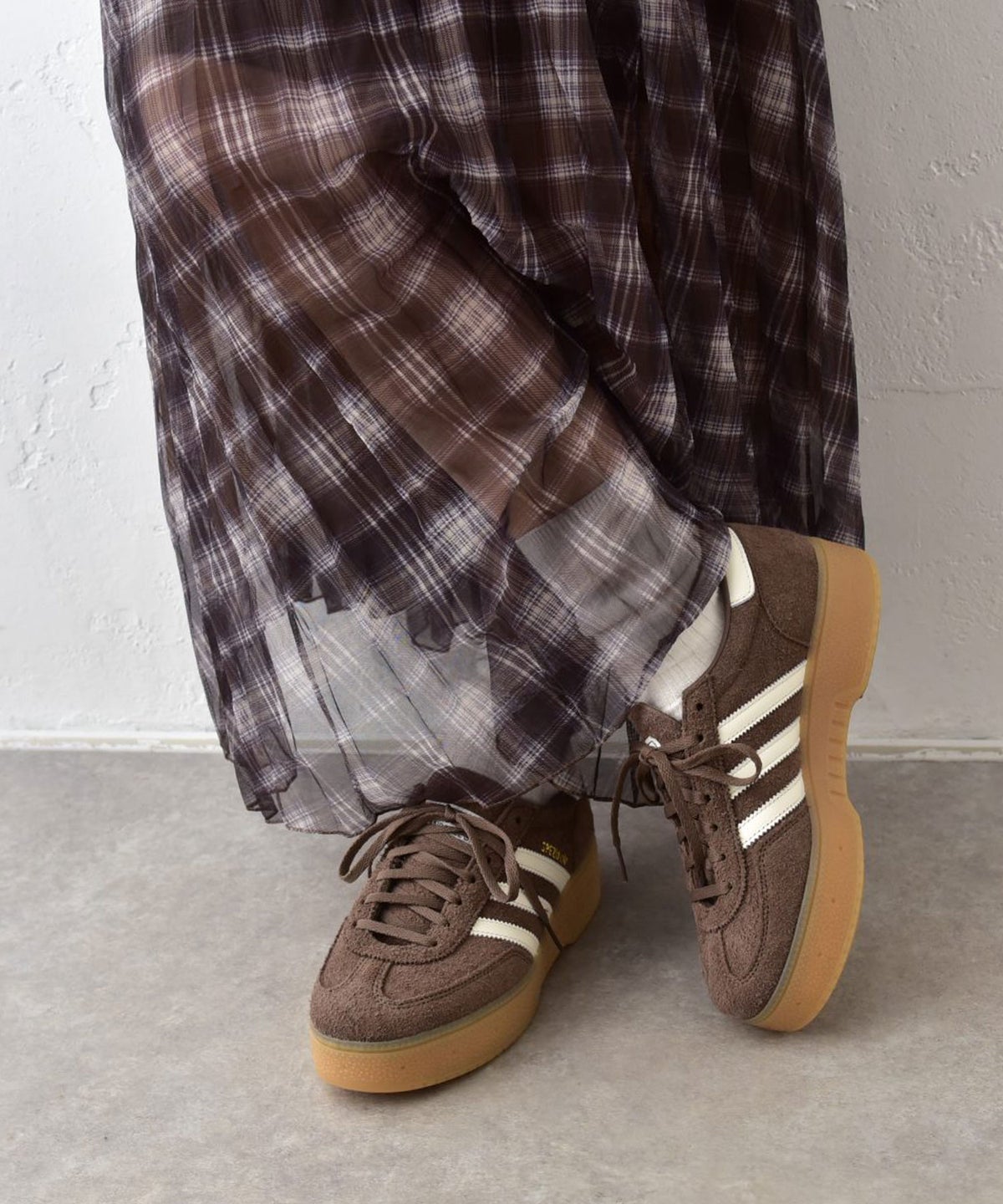adidas｜HANDBALL SPEZIAL BOLD W [[OPT64(IH9191)]][C]
