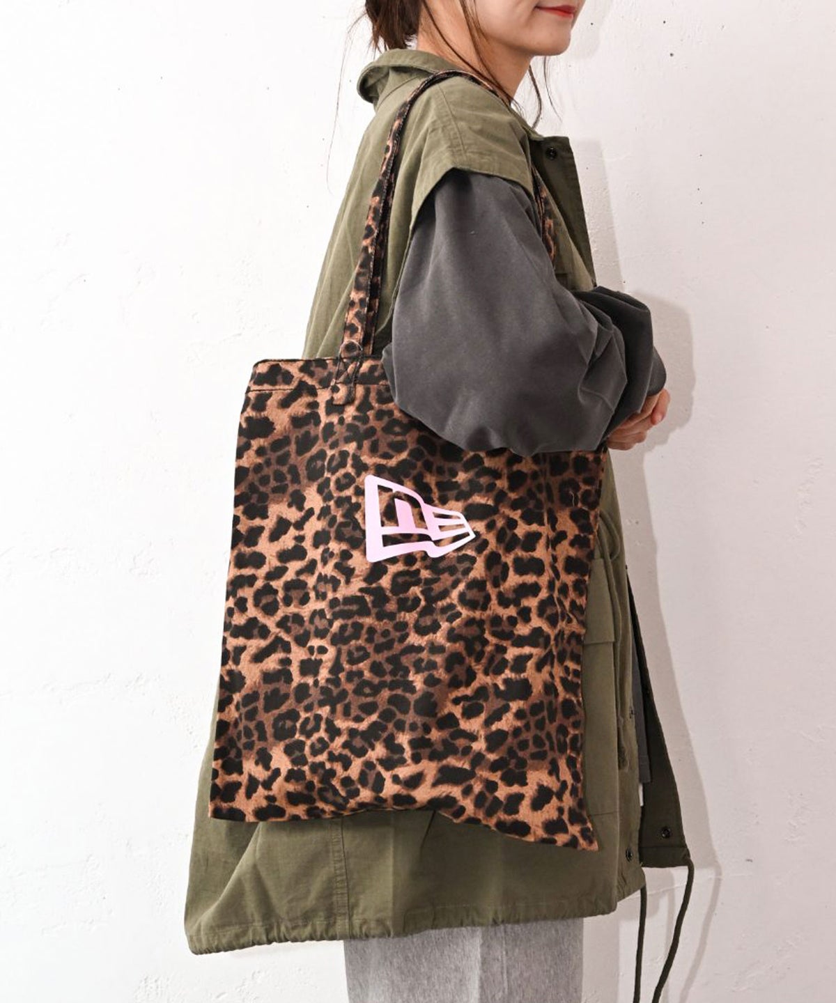 NEW ERA｜TWILL TOTE LEOPARD(レオパード柄トートバッグ) [[15135171]][C]