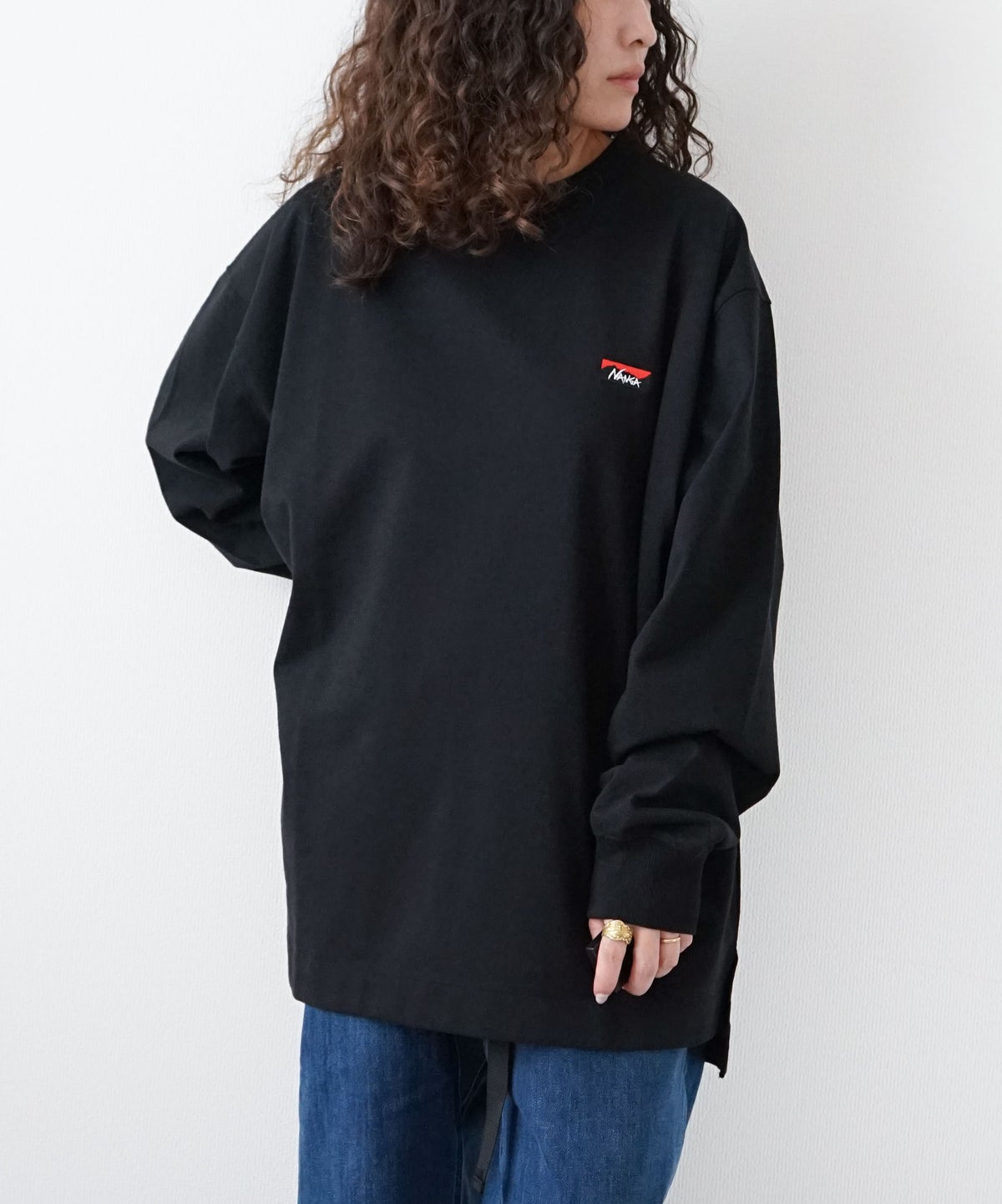 NANGA｜ECO HYBRID BOX LOGO EMBROIDERY L/S TEE [[NW2411-1G803]]