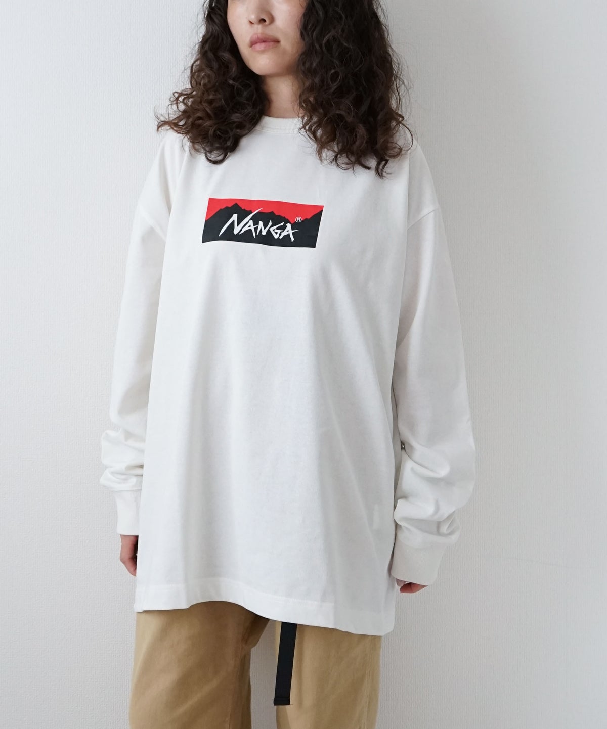 NANGA｜ECO HYBRID BOX LOGO L/S TEE [[NW2431-1E150]][D]