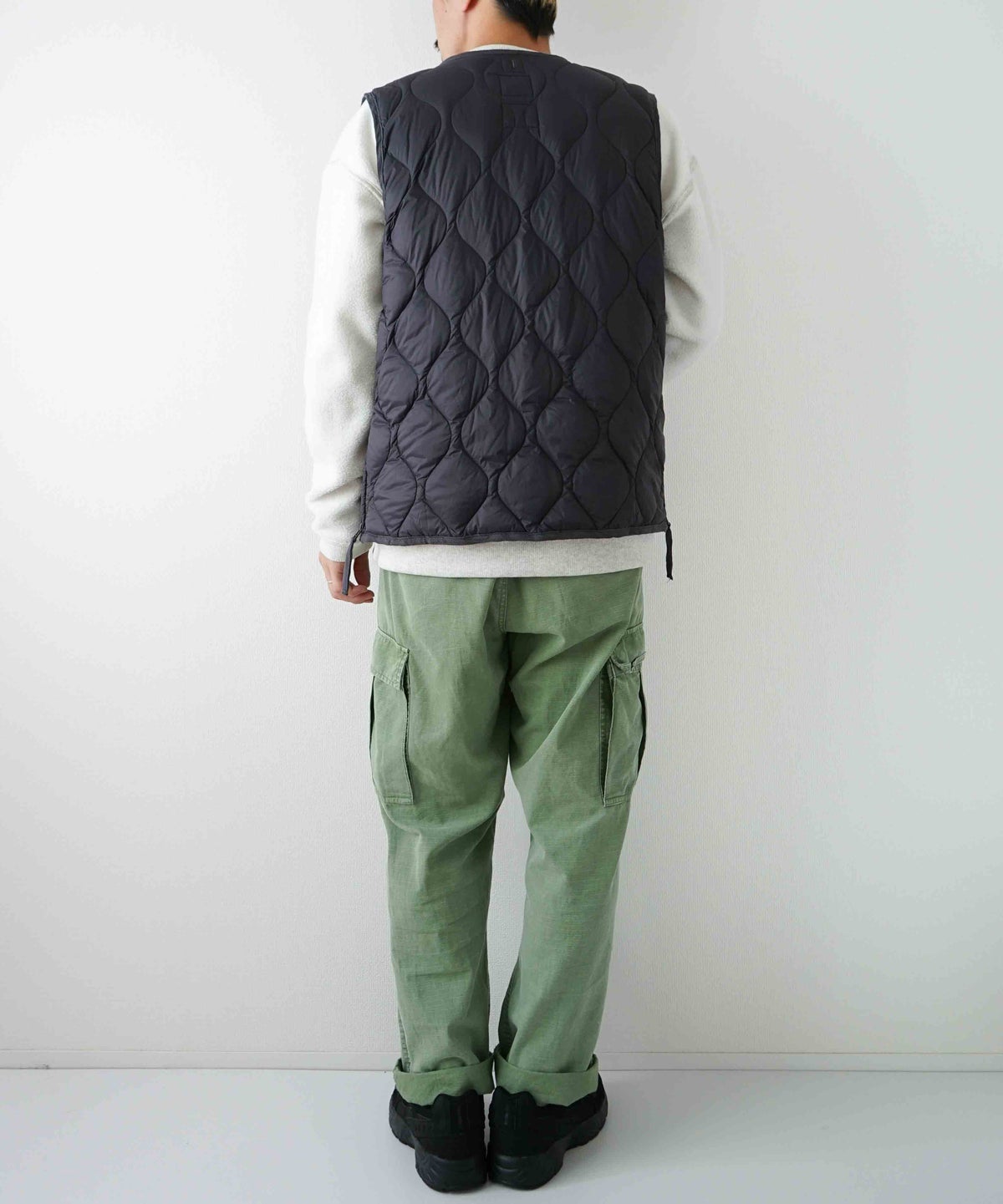 TAION｜MILITARY VNECK W-ZIP DOWN VEST（SOFT SHELL） [[TAION-001ALSZML-1-26AW]][D]