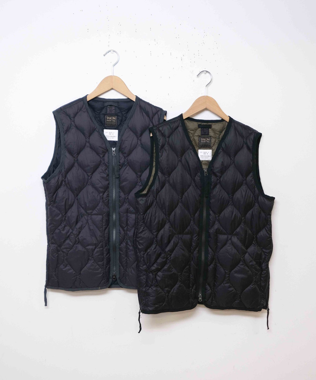 TAION｜MILITARY VNECK W-ZIP DOWN VEST（SOFT SHELL） [[TAION-001ALSZML-1-26AW]][D]