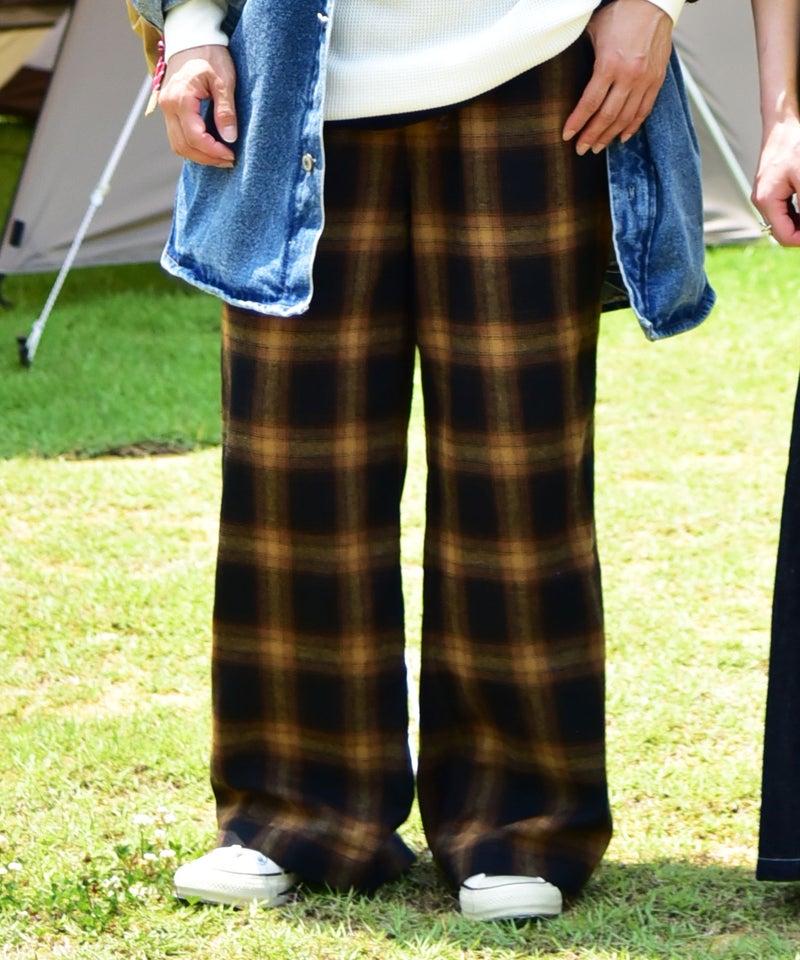  Gives a sense of fullment｜チェックワイドパンツ [[863121]][C]