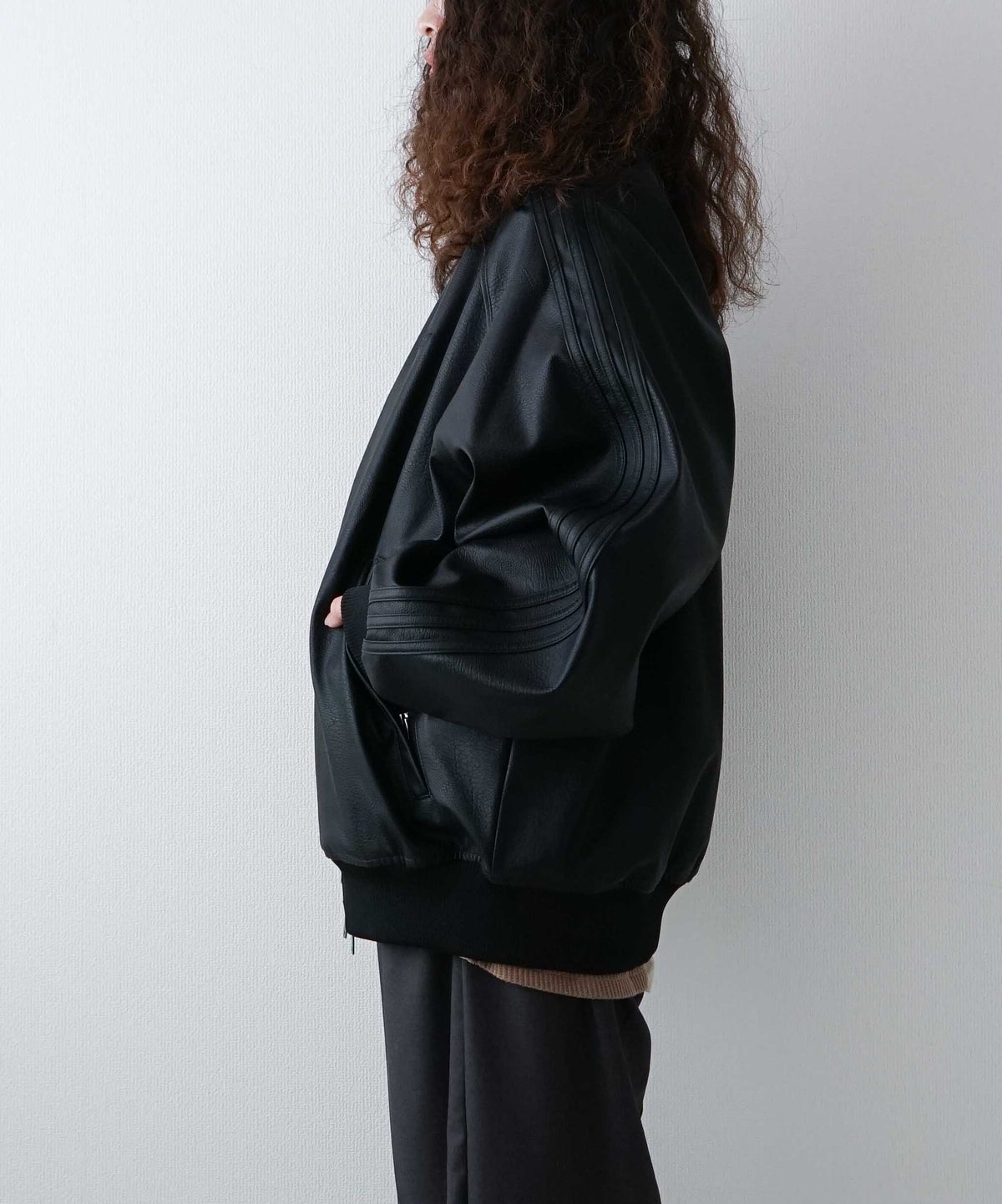 adidas｜PLEATHER SST OVERSIZED TRACK TOP [[I4289]][D]