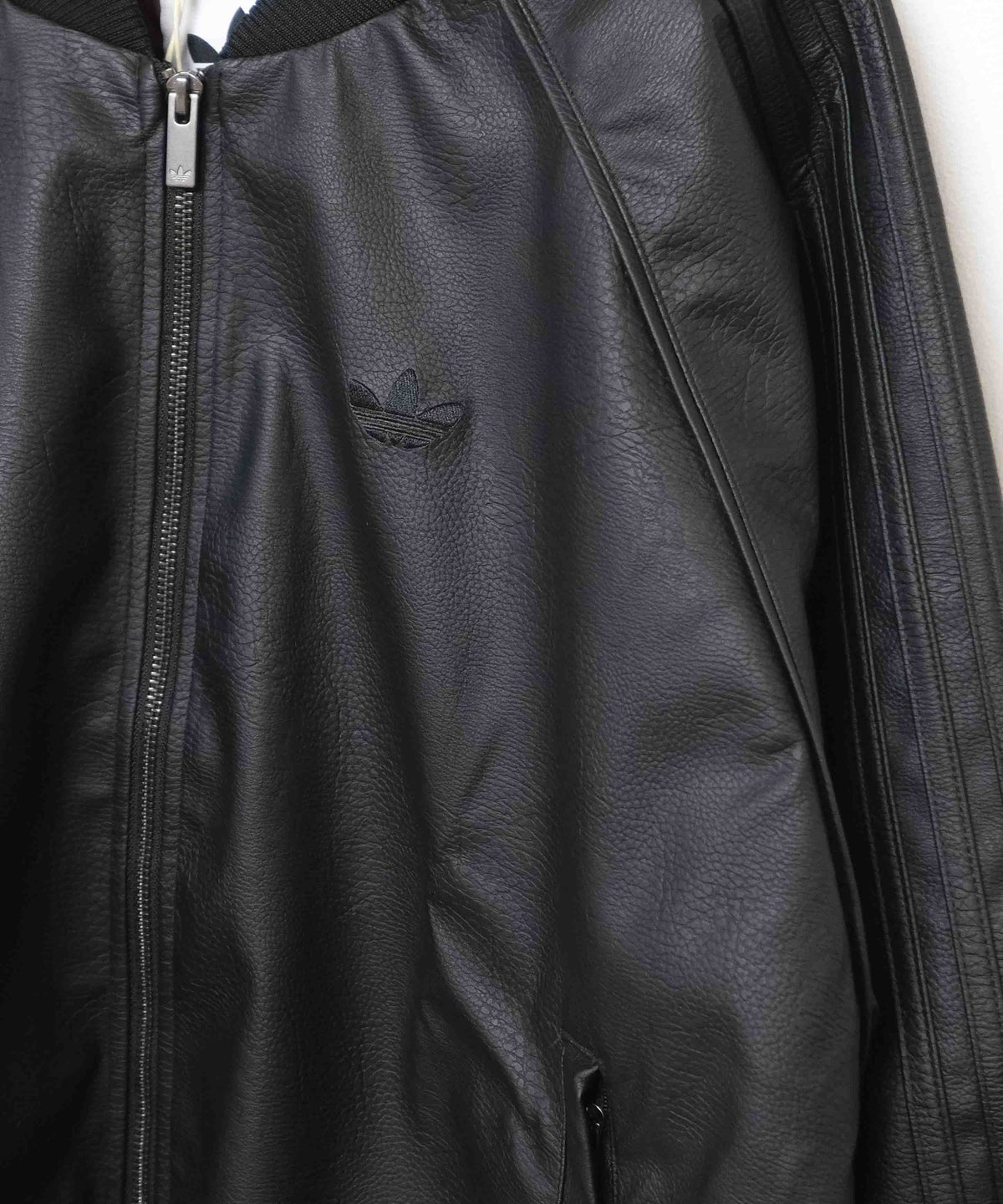 adidas｜PLEATHER SST OVERSIZED TRACK TOP [[I4289]][D]