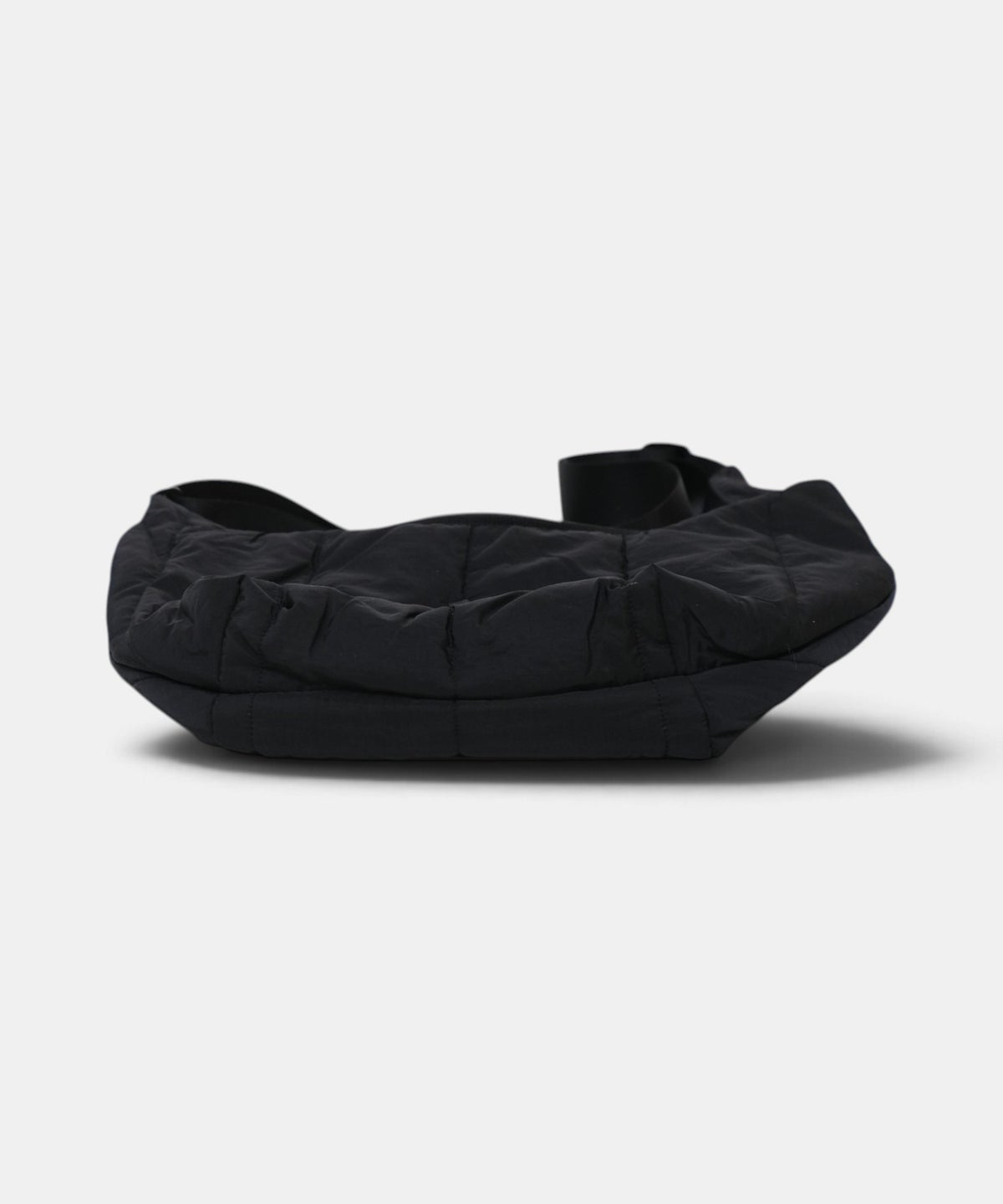 adidas｜ウィンターショルダーバッグ [[DVS73]][D]